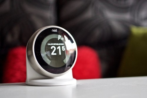 [Actualizado] Google va por su cuenta: no quiere saber nada de otros fabricantes dentro del ecosistema generado con el Google Nest