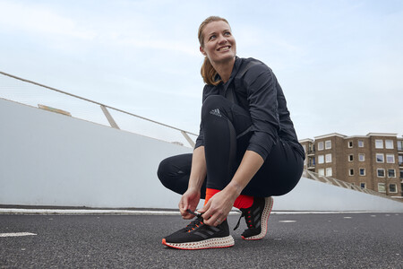 Adidas presenta las 4DFWD: las zapatillas que te harán sentir que correr es fácil