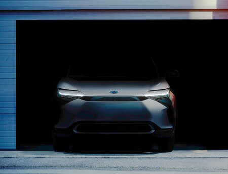 El nuevo Toyota BZ4X es el primer SUV eléctrico de Toyota y está al caer: lo veremos el 19 de abril