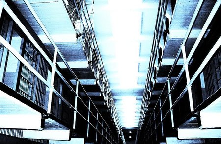 ¿Vas a contratar un sin papeles, uno cobrando el paro o no pagas la Seguridad Social? Pena de prisión