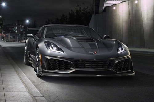 El Chevrolet Corvette ZR1 es 755 hp de potencia pura y dura