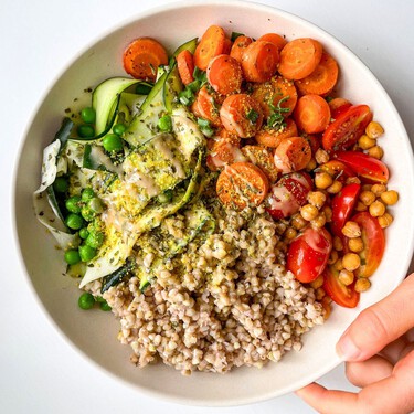 Buddha bowl: un plato variado, saludable y bien colorido