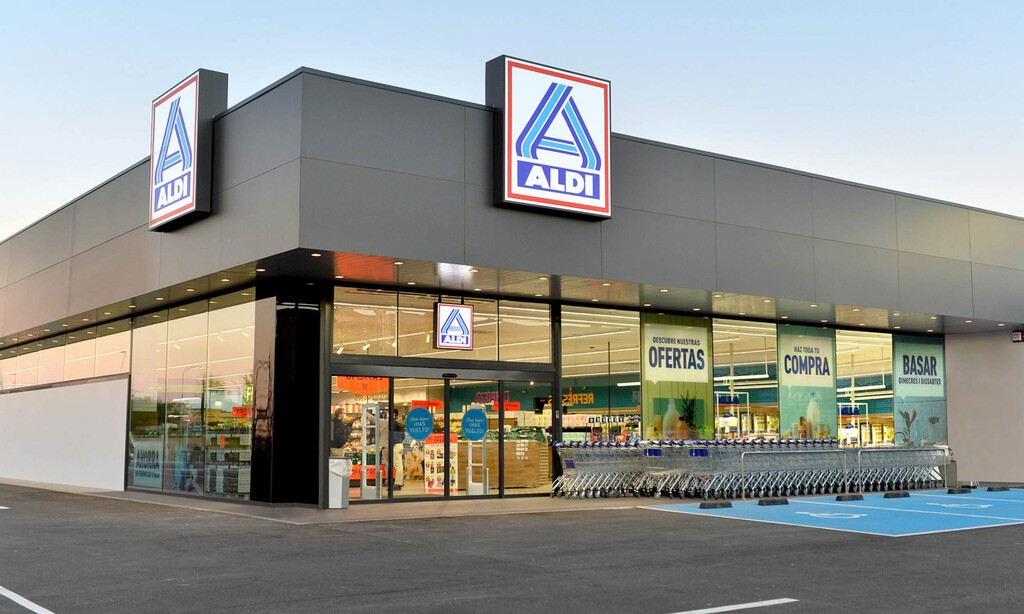 Llegan a Aldi, el próximo sábado 21 de marzo, tres opciones de iluminación baratas para la terraza, balcón o jardín