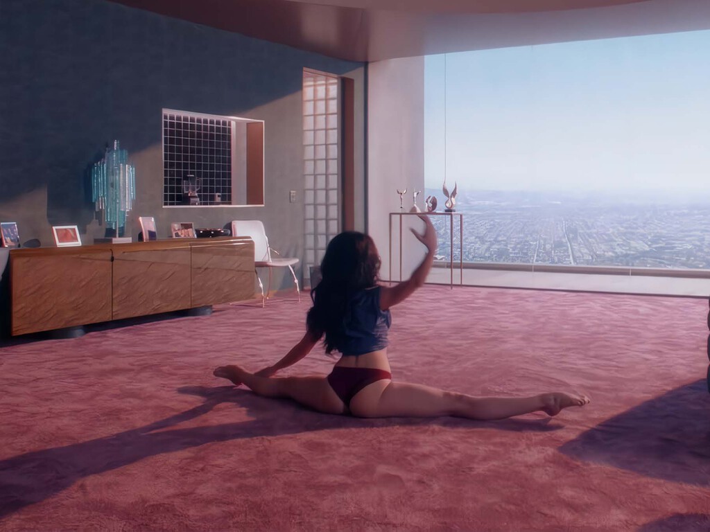 Hoy en streaming: la película de ciencia ficción y erotismo más incómoda de la década, por fin en HBO Max