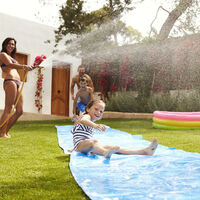 Las vacaciones fortalecen los lazos familiares: siete claves para conectar este verano con quienes más queremos