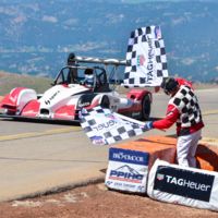 Pikes Peak 2017 será una edición para recordar: Faraday Future vs Tesla, este domingo en streaming