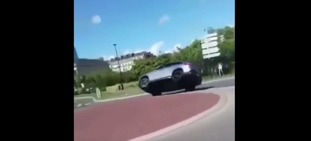 Este doloroso video te recuerda la importancia de aprender a tomar bien las glorietas