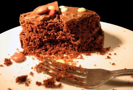 Cuando comemos para calmar emociones elegimos alimentos grasos