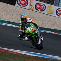 Victor Steeman es profeta en su tierra para ganar la carrera de Supersport 300 en Assen; Marc García, líder