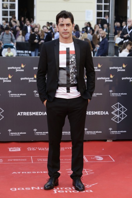 Eduardo Noriega clausura el Festival de Cine de Málaga con looks informales