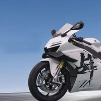 Tiembla, Yamaha R9. La moto china tricilíndrica con 150 CV que solo venden a moteros con "al menos, un año de carnet"  