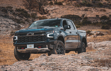 Chevroelt Cheyenne Zr2 Prueba De Manejo Opiniones Mexico 30