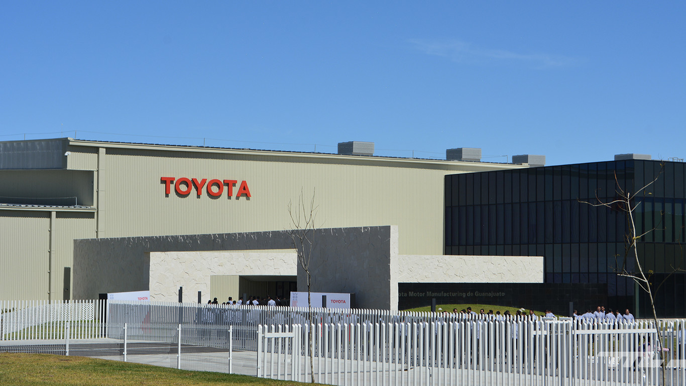 Toyota inaugura su nueva fábrica en Guanajuato, la segunda de la marca en México