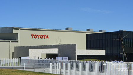 Toyota inaugura su nueva fábrica en Guanajuato, la segunda de la marca en México