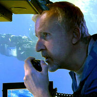 "Estoy impactado por las similitudes que hay entre la tragedia del Titanic y la del submarino turístico". James Cameron habla de la tragedia del Titan