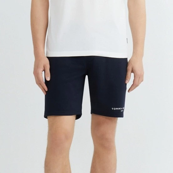 Tommy Hilfiger Pantalones cortos de chándal en tonos lisos y branding impreso