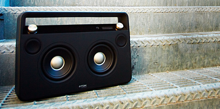 Wireless Boombox de TDK, sonido con aires retro