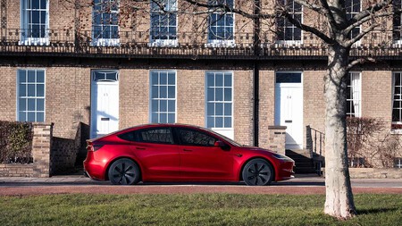 Tesla llamadas a revisión totales en 2024