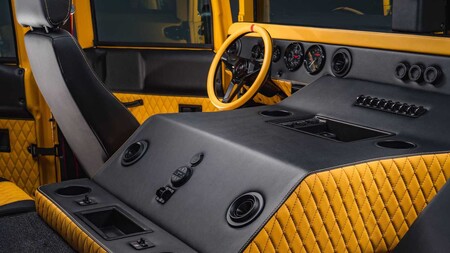 Hummer H1 M1 R Mil Spec 14