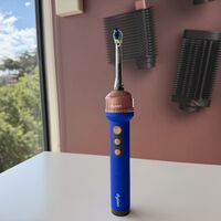 Los cepillos de dientes eléctricos apenas han cambiado en los últimos 20 años, así que Dyson lo ha repensado de arriba abajo