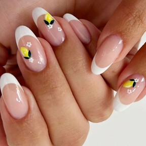 Siete diseños de uñas francesas para esta Semana Santa 2026: preciosos, delicados y originales