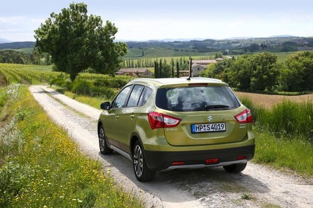 Suzuki SX4 S-Cross 2013 - precios en España