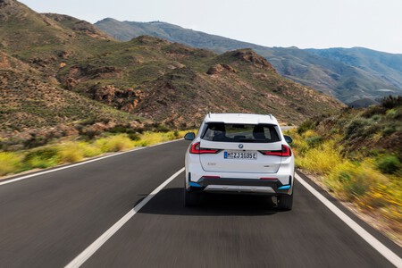 BMW iX1 Prueba Contacto 40
