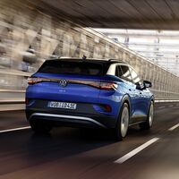 El Volkswagen ID.4 más barato ya está a la venta y es 4.790 euros más caro que el ID.3: así son todos los precios del SUV eléctrico