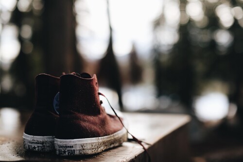 13 zapatillas Converse por menos de 50 euros: de piel, de colores o con plataforma rebajadísimas