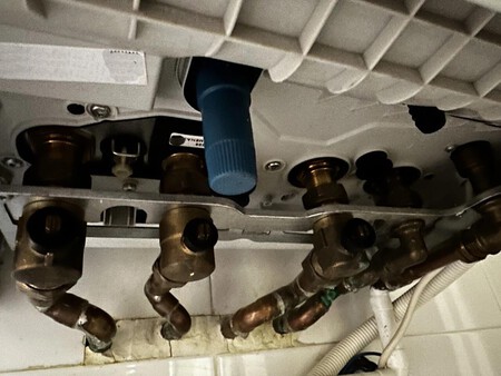 Llave para aumentar la presión en la caldera