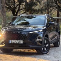 El Omoda 5 SHS-H tiene precio y consumo de Toyota Yaris. Nos hemos puesto al volante para descubrir su secreto