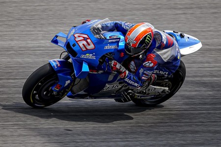 Suzuki va a por todas en MotoGP: Álex Rins lidera por delante de Joan Mir el primer día de test en Catar