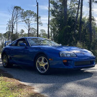 Se nos va la cabeza: este Toyota Supra viejo y oxidado con más de 600.000 km está a punto de venderse por más de lo que cuesta uno nuevo