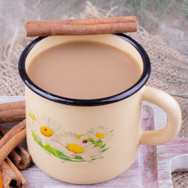 Cómo hacer atole de cajeta y canela con la receta y consejos del Chef Oropeza para combatir el frío o disfrutar con tamales