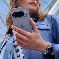 Google Pixel 10 Pro y Google Pixel 10 Pro XL: mejoras generacionales con una IA al control del sistema y las cámaras