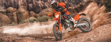 La ciencia lo ha demostrado: practicar offroad hace que conducir una moto por la carretera sea más seguro 