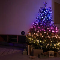 En el supermercado estará pronto el turrón. Tú puedes preparar ya tu casa de cara a Navidad con esta guirnalda Philips rebajada