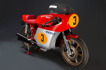 Mv Agusta Filorosso 1