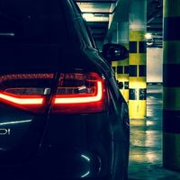 El Gobierno aboga ahora por que los coches reduzcan "paulatinamente sus emisiones" de aquí a 2040