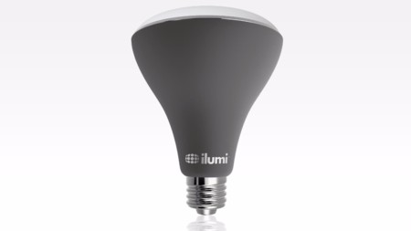 Ilumi BR30, una bombilla LED inteligente para colocar en exteriores