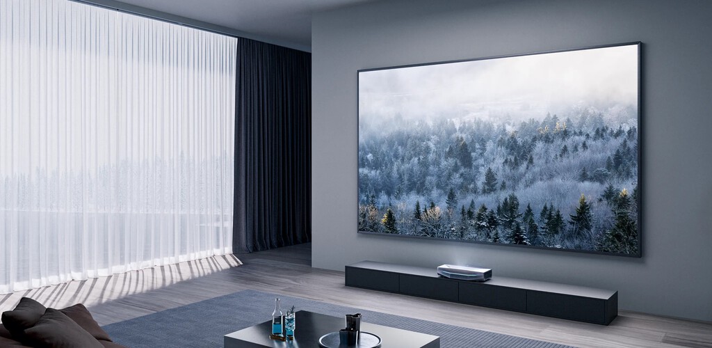 Parecía que las Smart TV gigantes le estaban comiendo terreno a los proyectores. AWOL se ha propuesto recuperar su principal ventaja 
