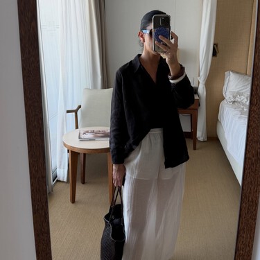 Las rebajas de El Corte Inglés y el bolso de rafia de Tintoretto más bonito para llevar con prendas de lino 