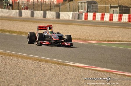 Lewis Hamilton prefiere renovar con McLaren cuanto antes