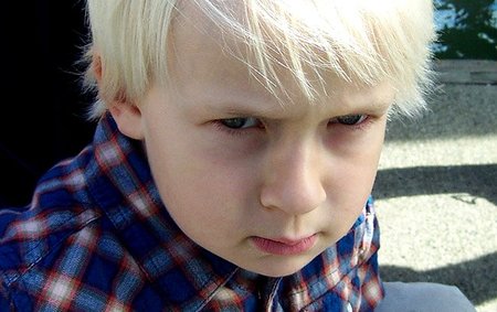 Diez consejos para hacer de su hijo un delincuente (II)