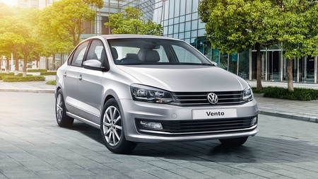 Los Volkswagen Vento y Polo hechos en India pronto estrenarán facelift