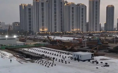 Más de ocho millones de personas están viendo por streaming cómo China construye un hospital para el coronavirus en diez días