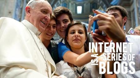 Selfies, chapuzas de Photoshop, nomofobia y más. Internet is a series of blogs (CCXXXVII)