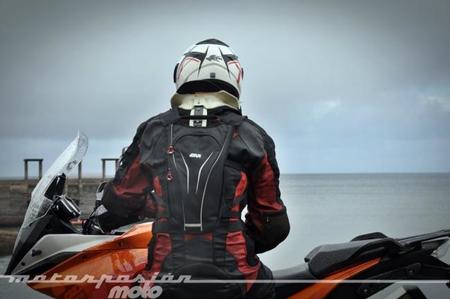 Mochila camelback GIVI EA111, prueba