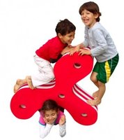 Tatolino, singular mueble y a la vez juguete infantil