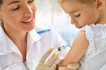 Nuevo caso de meningitis B en Zaragoza (y siguen los problemas de desabastecimiento de la vacuna)